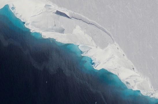 Warm ocean tides are eating away at ‘doomsday glacier’ in Antarctica