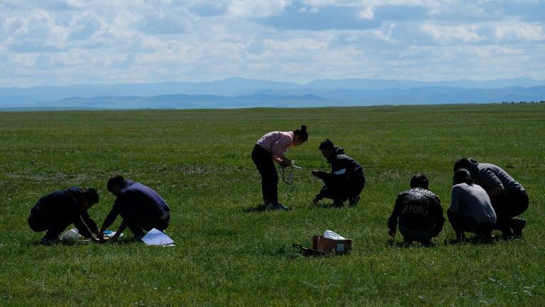 IKCEST DRR collaborated with Mongolian National University for investigation of grassland degradation and China-Mongolia railway disaster risk in Mongolia