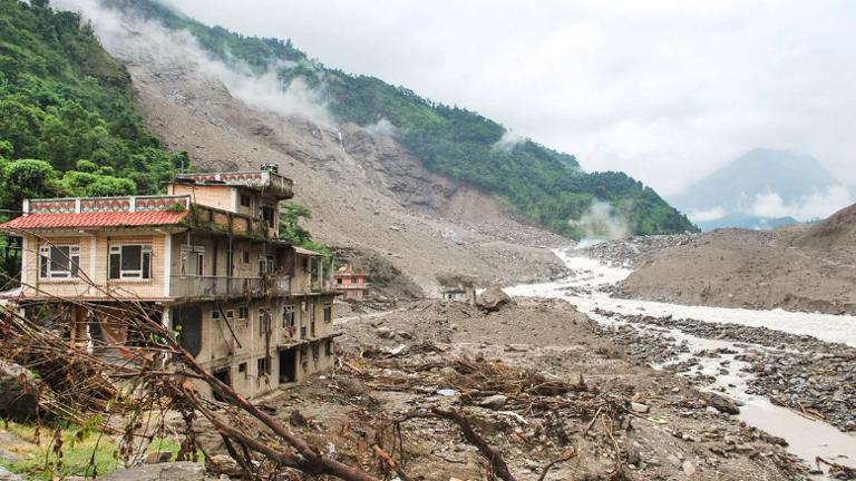 New Landslide Reporting Tool Uses Social Media and AI